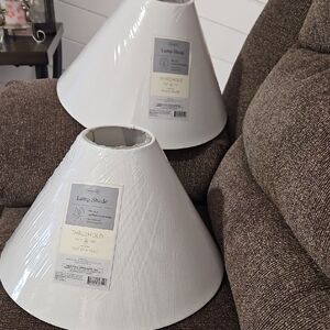 NWT Set of 2 Threshold White Lamp Shades. Sz Medium